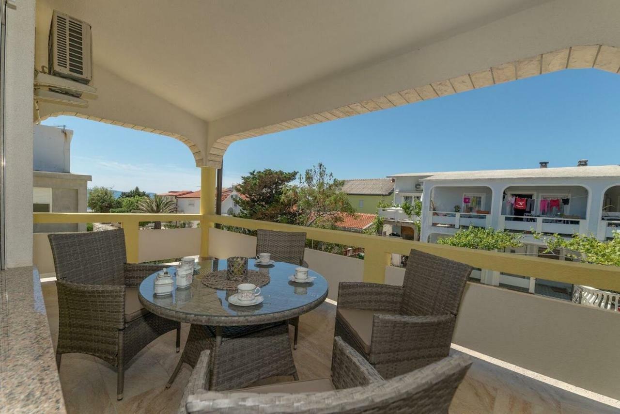 Apartments Vam วีร์ ภายนอก รูปภาพ