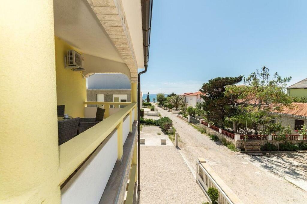 Apartments Vam วีร์ ภายนอก รูปภาพ